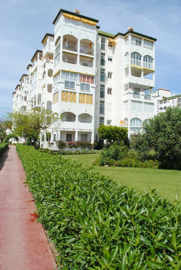 Apartamentos Laguna Beach Torrox Buitenkant foto