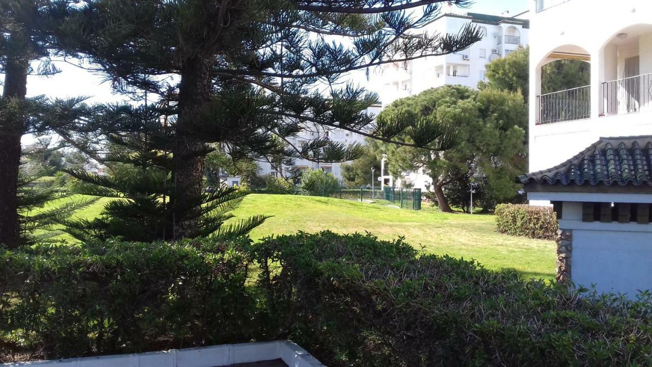 Apartamentos Laguna Beach Torrox Buitenkant foto